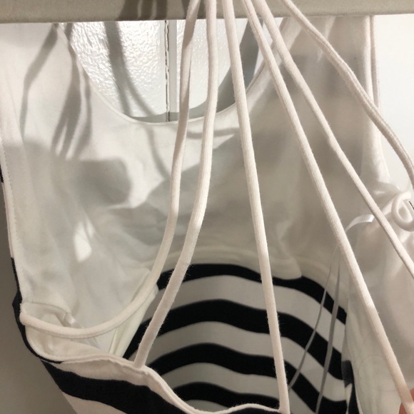 Guess Black and White Striped Dress - Picture 5 of 5